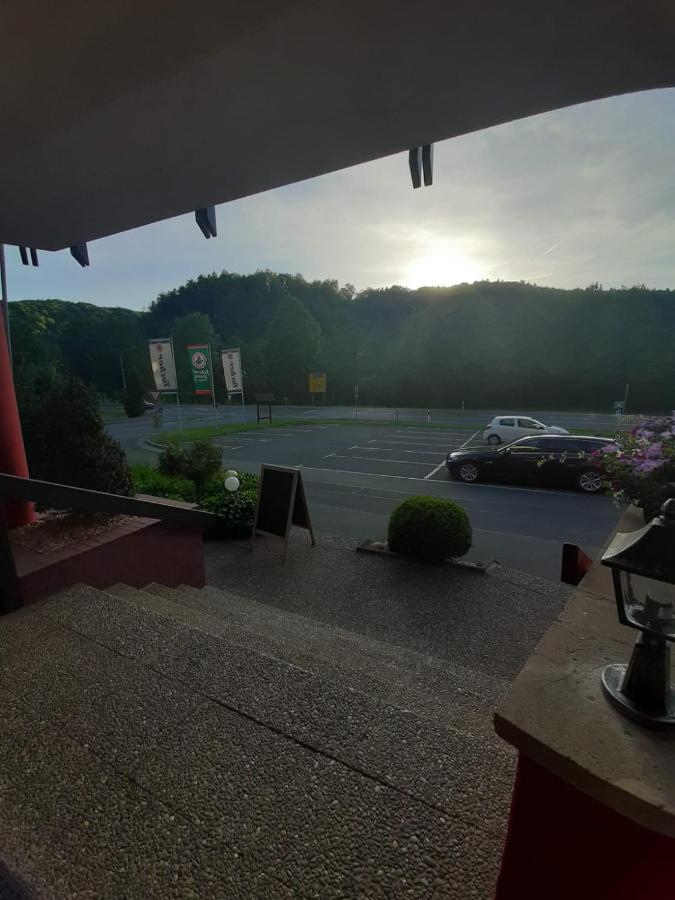 Hotel Landgasthof Frankenstern Gössweinstein Esterno foto